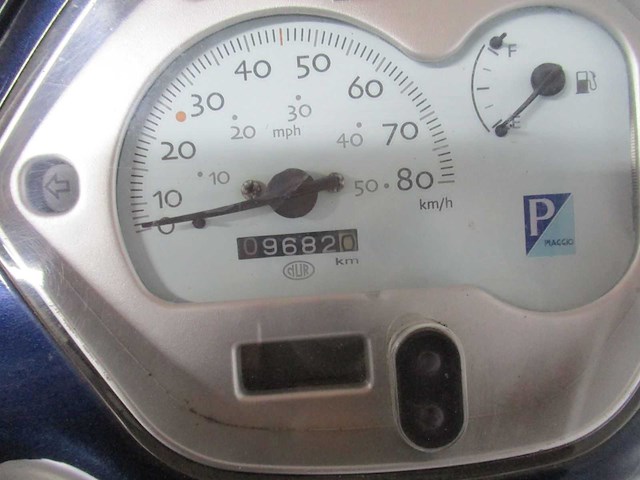 Vespa - snorscooter - lx 50 4t - scooter - afbeelding 3 van  11