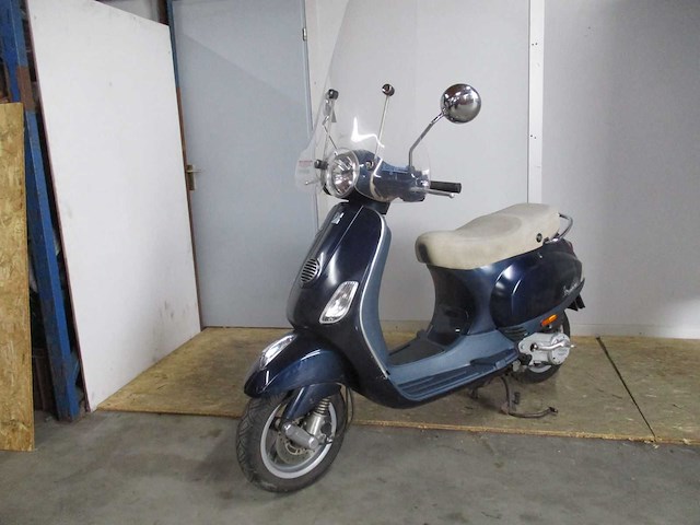 Vespa - snorscooter - lx 50 4t - scooter - afbeelding 4 van  11