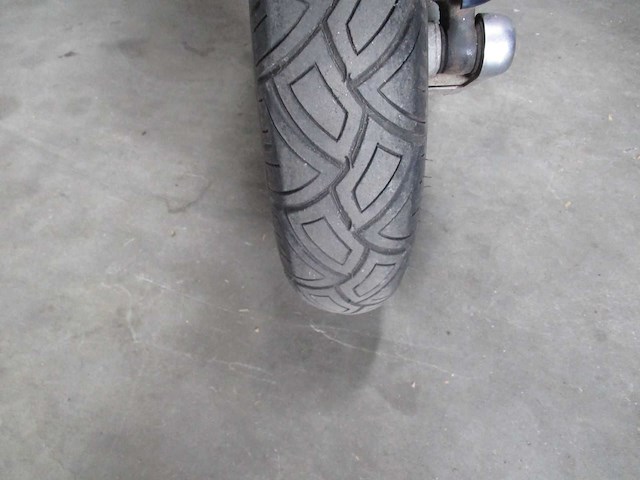Vespa - snorscooter - lx 50 4t - scooter - afbeelding 6 van  11