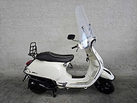 Vespa - snorscooter - s50 4t - 25km uitvoering f063rg - afbeelding 2 van  7