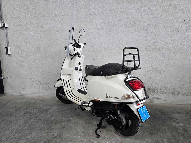 Vespa - snorscooter - s50 4t - 25km uitvoering f063rg - afbeelding 6 van  7