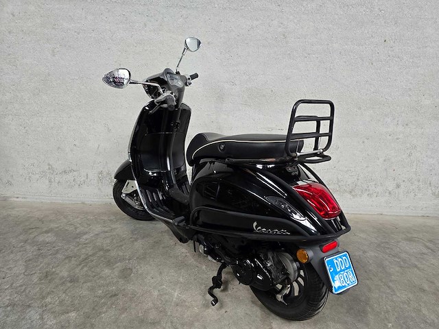 Vespa - snorscooter - sprint 4t - 25km uitvoering ddd80r - afbeelding 4 van  6