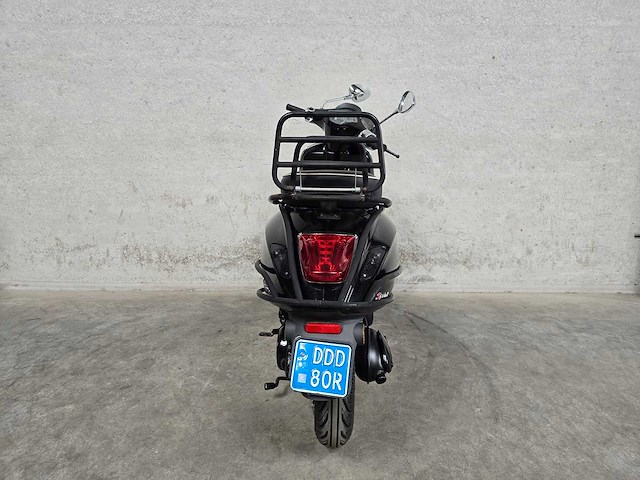 Vespa - snorscooter - sprint 4t - 25km uitvoering ddd80r - afbeelding 5 van  6