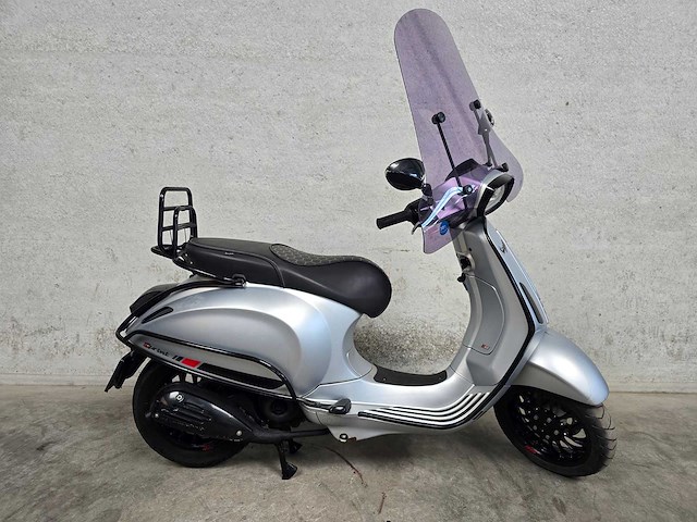 Vespa - snorscooter - sprint 4t - 25km uitvoering dgk61f - afbeelding 2 van  7