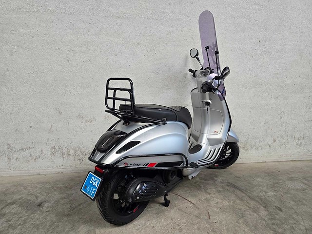 Vespa - snorscooter - sprint 4t - 25km uitvoering dgk61f - afbeelding 5 van  7