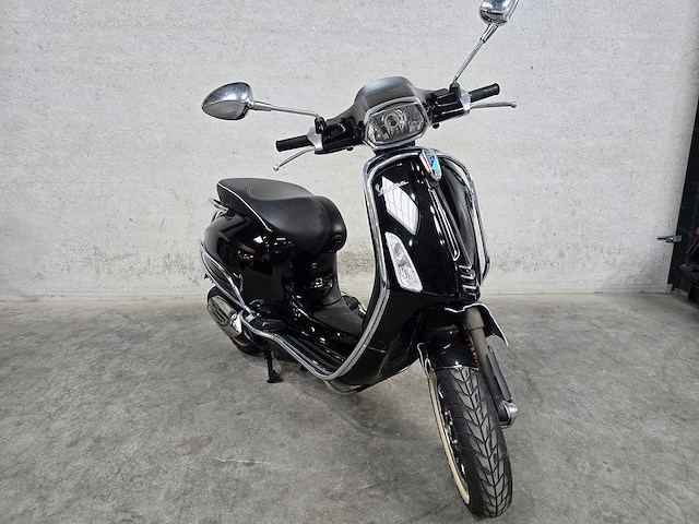 Vespa - snorscooter - sprint 4t - 25km uitvoering dld55d - afbeelding 5 van  8