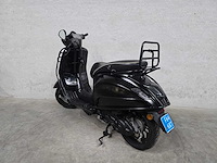 Vespa - snorscooter - sprint 4t - 25km uitvoering f646xt - afbeelding 7 van  9