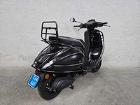 Vespa - snorscooter - sprint 4t - 25km uitvoering f646xt - afbeelding 2 van  2