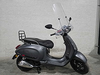 Vespa - snorscooter - sprint 4t - scooter - afbeelding 2 van  7