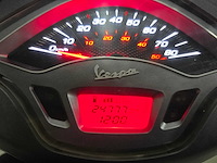 Vespa - snorscooter - sprint 4t - scooter - afbeelding 7 van  7