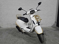 Vespa - snorscooter - sprint 50 - 4t 25km uitvoering dsl20z - afbeelding 4 van  8