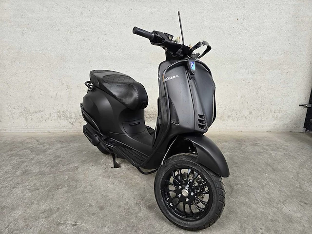 Vespa - snorscooter - sprint 50 - 4t 25km uitvoering dsr46d - afbeelding 4 van  8