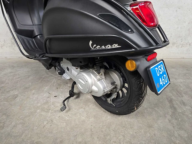 Vespa - snorscooter - sprint 50 - 4t 25km uitvoering dsr46d - afbeelding 7 van  8