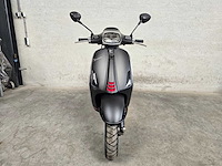 Vespa - snorscooter - sprint 50 - brommer - afbeelding 4 van  9