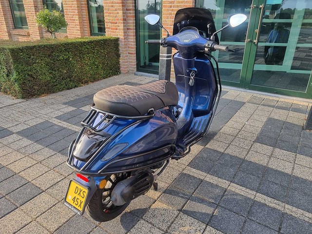 Vespa - sprint primavera 4 takt - brommer - afbeelding 14 van  20