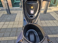 Vespa - sprint primavera 4 takt - brommer - afbeelding 16 van  20