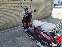 Vespa - vie della moda - brommer - 4takt - afbeelding 3 van  9