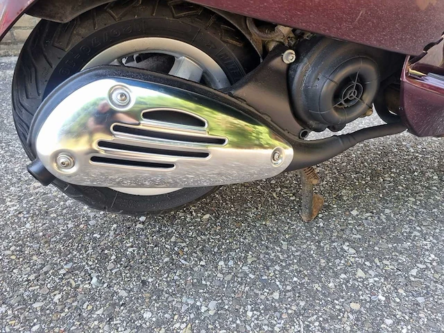 Vespa - vie della moda - brommer - 4takt - afbeelding 13 van  13