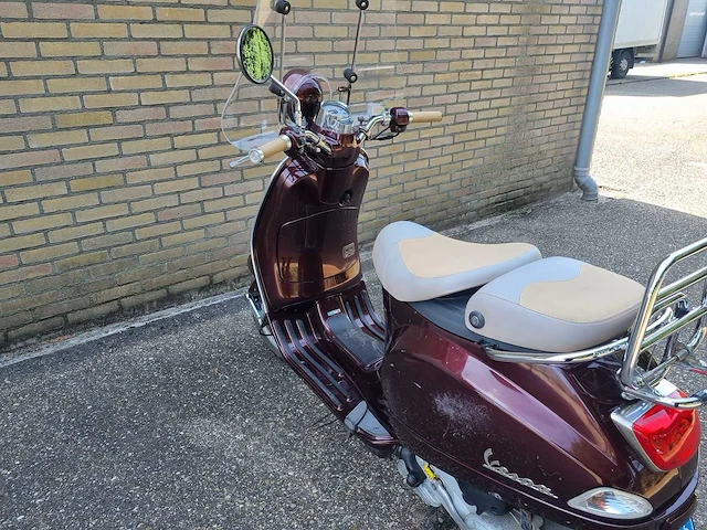 Vespa - vie della moda - brommer - 4takt - afbeelding 12 van  17