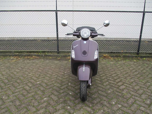 Vespa 200 l granturismo - motorscooter - motorfiets - afbeelding 6 van  12