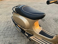 Vespa bromscooter lx 50 4t scooter - afbeelding 11 van  21