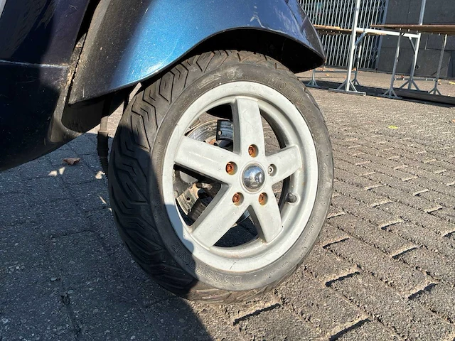 Vespa bromscooter lx 50 4t scooter - afbeelding 3 van  26