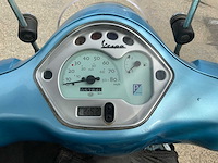 Vespa bromscooter lx 50 4t scooter - afbeelding 5 van  9