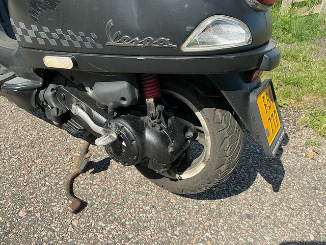 Vespa bromscooter lx 50 4t scooter - afbeelding 10 van  18