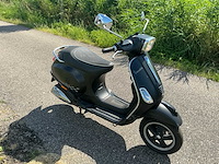 Vespa bromscooter lx 50 4t scooter - afbeelding 7 van  18