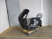 Vespa frame restant! - snorscooter - scooter - afbeelding 2 van  7