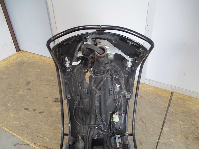 Vespa frame restant! - snorscooter - scooter - afbeelding 7 van  7