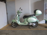 Vespa gt 200l - motorscooter - granturismo liquid cooled - motorcycle