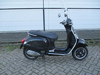 Vespa gts - super motorscooter - 125ie - motorfiets - afbeelding 8 van  11
