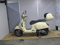 Vespa gts 125 - motorscooter - motorfiets