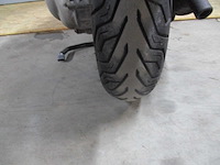 Vespa gts 125 - motorscooter - motorfiets - afbeelding 12 van  12