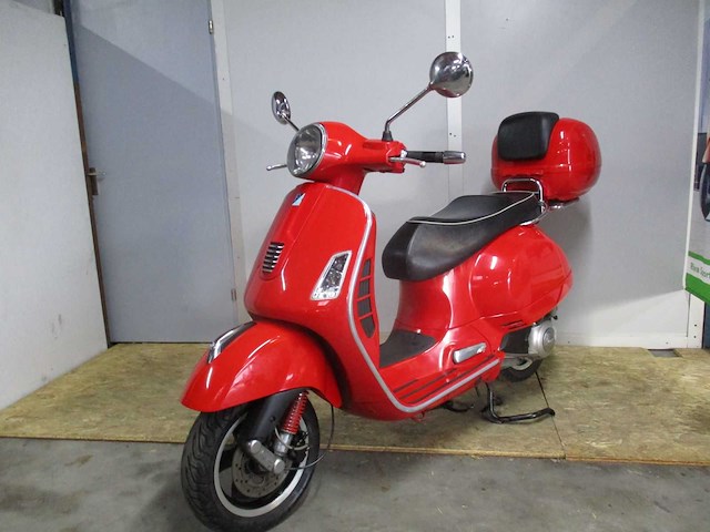 Vespa gts 125 - motorscooter - motorfiets - afbeelding 4 van  11