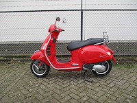 Vespa gts 125 ie - motorscooter - motorfiets
