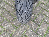 Vespa gts 250 ie - motorscooter - 4t injectie - motorfiets - afbeelding 6 van  11