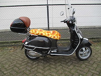 Vespa gts 250 ie - motorscooter - 4t injectie - motorfiets - afbeelding 8 van  11