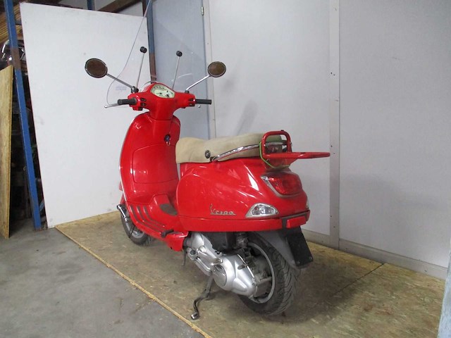 Vespa lx 125 - motorscooter - motorcycle - afbeelding 10 van  10