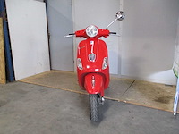 Vespa lx 125 3 valve ie - motorscooter - motorcycle - afbeelding 5 van  11