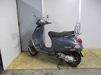 Vespa lx 50 - bromscooter - roma - scooter - afbeelding 2 van  11
