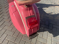 Vespa piaggio oldtimer scooter - afbeelding 4 van  15