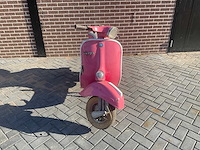 Vespa piaggio oldtimer scooter - afbeelding 8 van  15