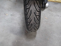 Vespa primavera 50 - bromscooter - e5 injectie - - afbeelding 6 van  11