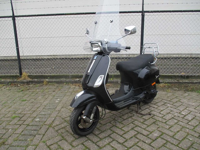 Vespa s - snorscooter - 2t - scooter - afbeelding 4 van  11