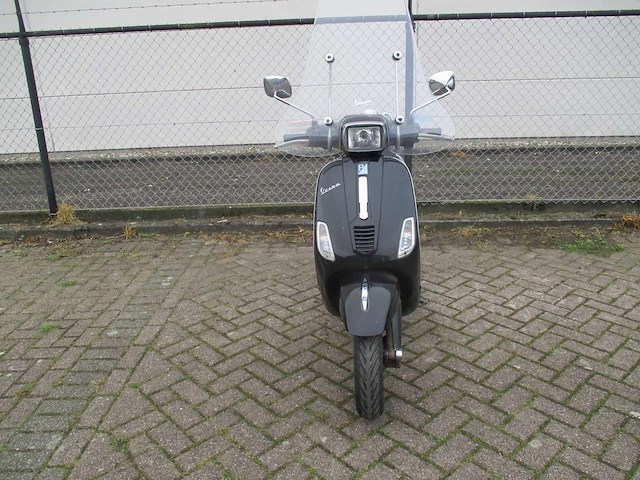 Vespa s - snorscooter - 2t - scooter - afbeelding 5 van  11