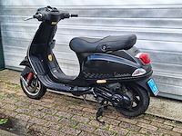 Vespa s 25km snorscooter 4-takt - afbeelding 3 van  7