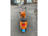 Vespa s scooter - afbeelding 13 van  13