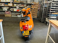 Vespa scooter gts 300 i.e. super scooter - afbeelding 10 van  12